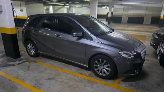 MERCEDES-BENZ B 200 1.6 TURBO GASOLINA 4P AUTOMÁTICO